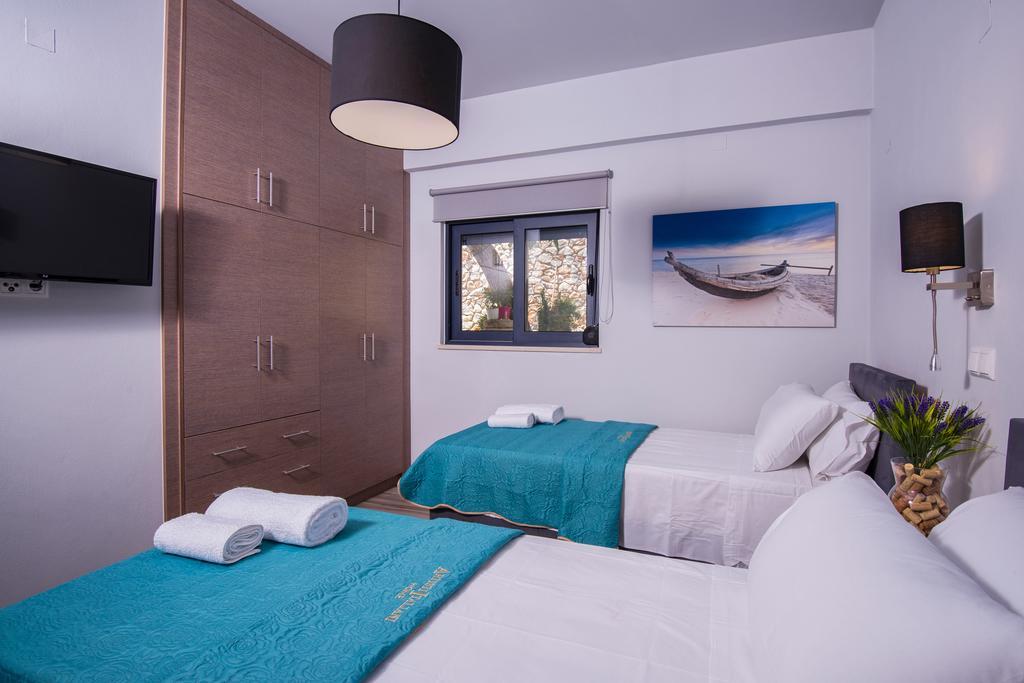 Spacious Maistrali Villa, Private Pool & Garden Ροδάκινο Εξωτερικό φωτογραφία